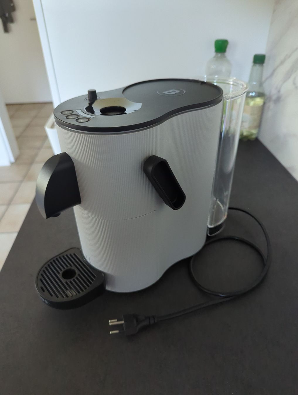 Coffee B Macchine per caffè & Macchine per espresso: CoffeeB Kaffeemaschine - in Originalverpackung – Nuovo (secondo la descrizione) da Birsfelden venduto da DealWithStil 2
