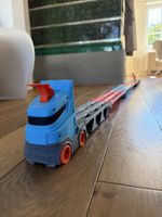 Hot Wheels Mega Hauler – grosser Auto-Transporter für bis zu