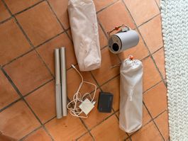 XGIMI MoGo 3 Pro Beamer mit Akku, Ständer & Leinwand