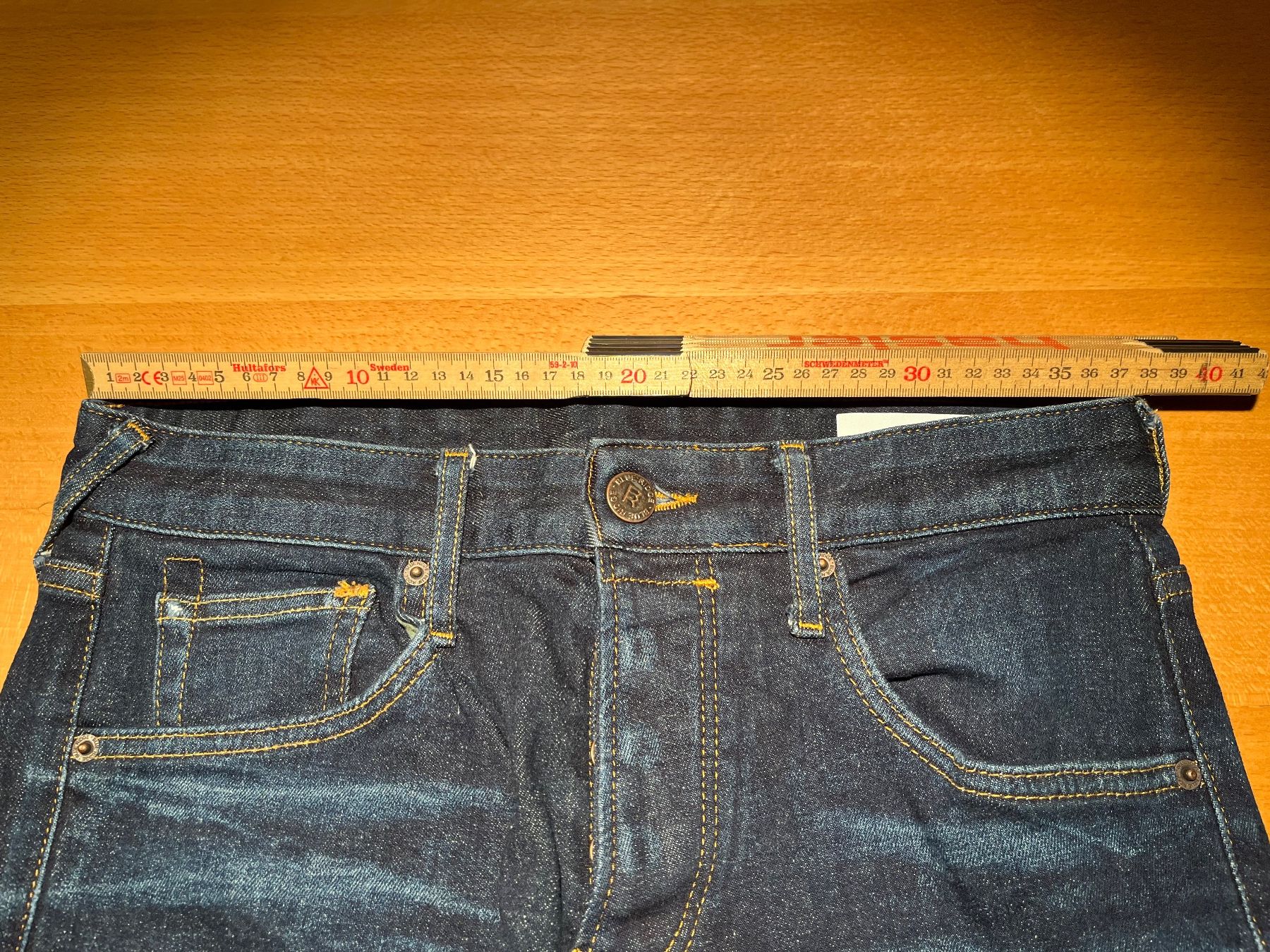 Jeans: Damen Jeans – Gebraucht aus Kirchberg SG von MB409_4x4 3