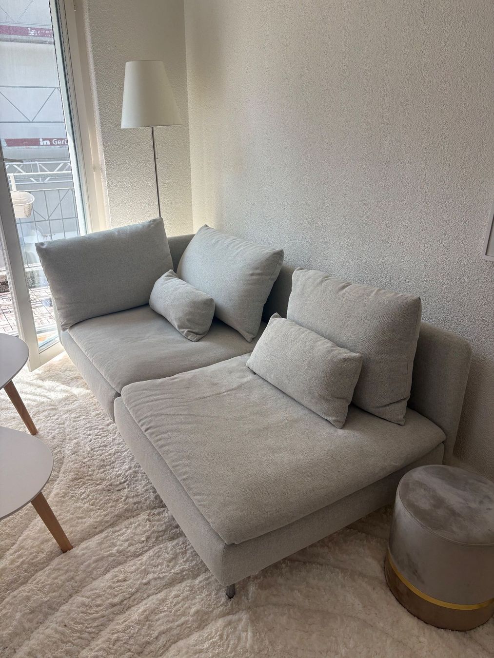 Ikea Divani: Sofa Ikea Soederhamn (Gunnared beige, 3er-Sofa) – Usato da Zürich venduto da gri_wy9n