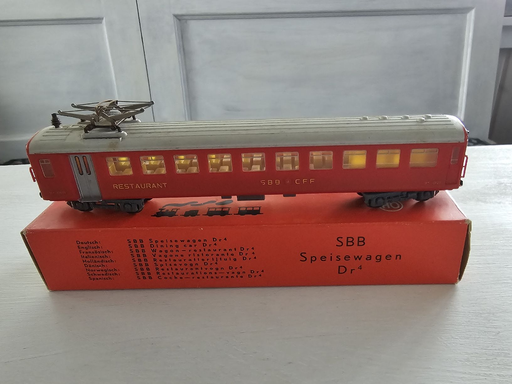 Kleinbahn Modelleisenbahnen: Kleinbahn Speisewagen SBB – Gebraucht aus La Cibourg von Octavio57