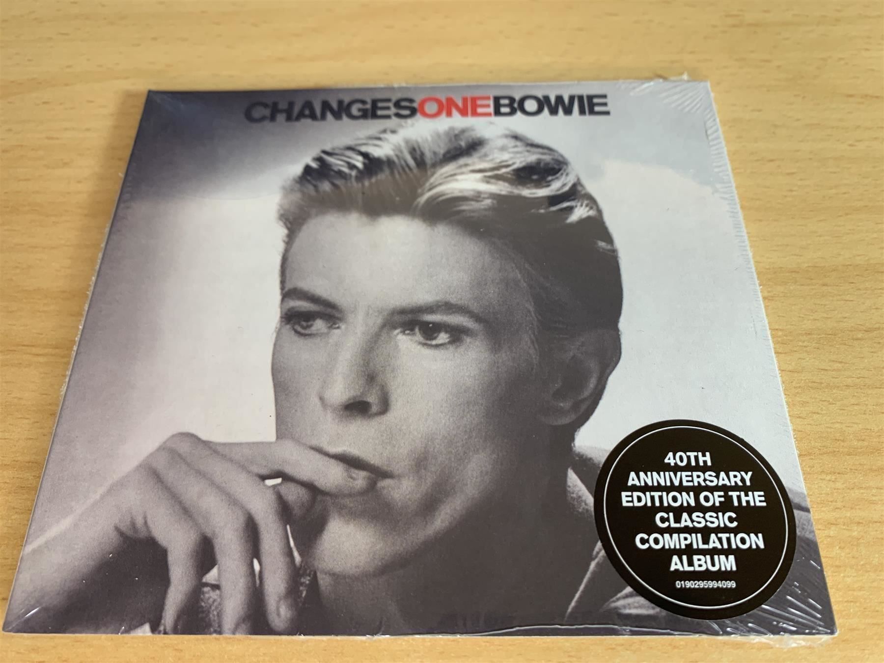 CD: David Bowie – ChangesOneBowie – Usato da Rikon im Tösstal venduto da Alpenmutz