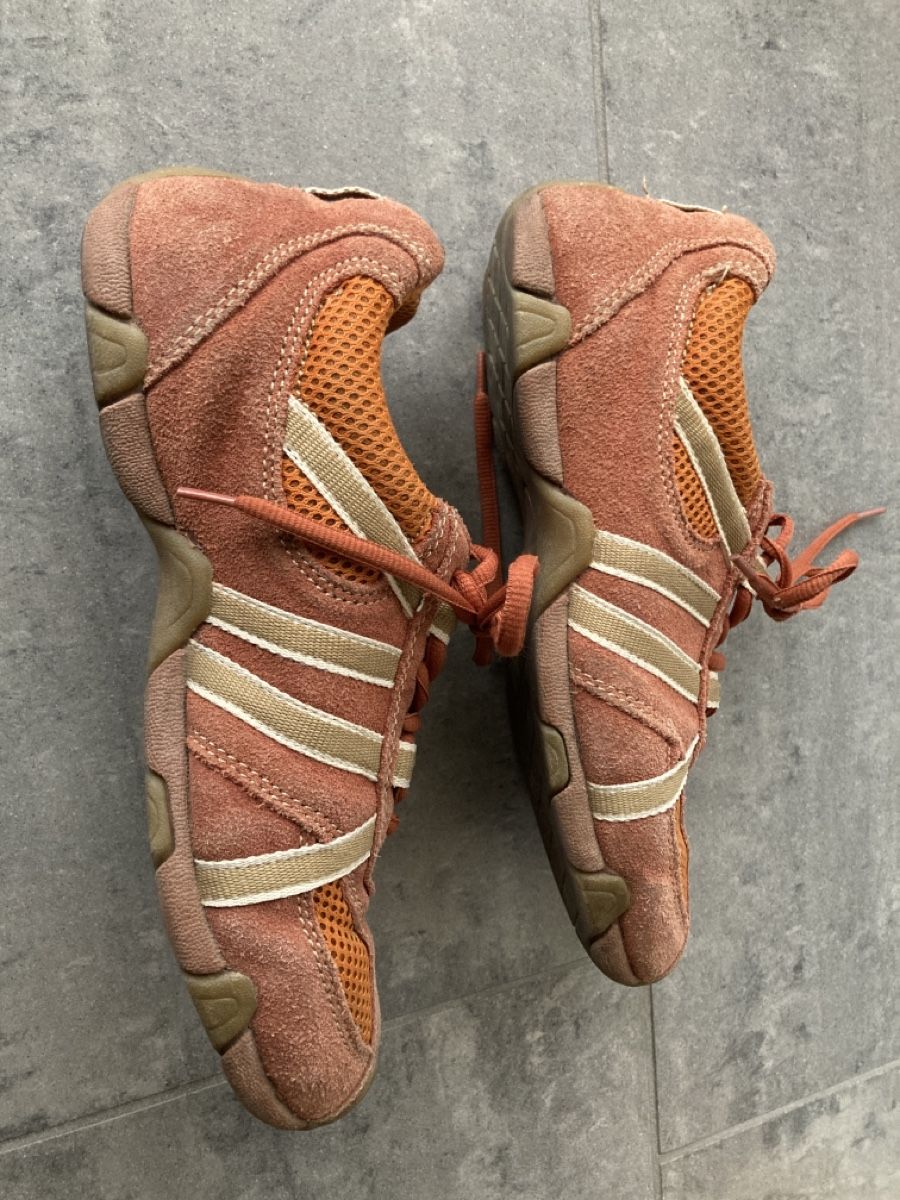 Scarpe da uomo: BeMega Freizeitschuhe Grösse 40 – Usato da Mühlau venduto da hofstattuhu 2