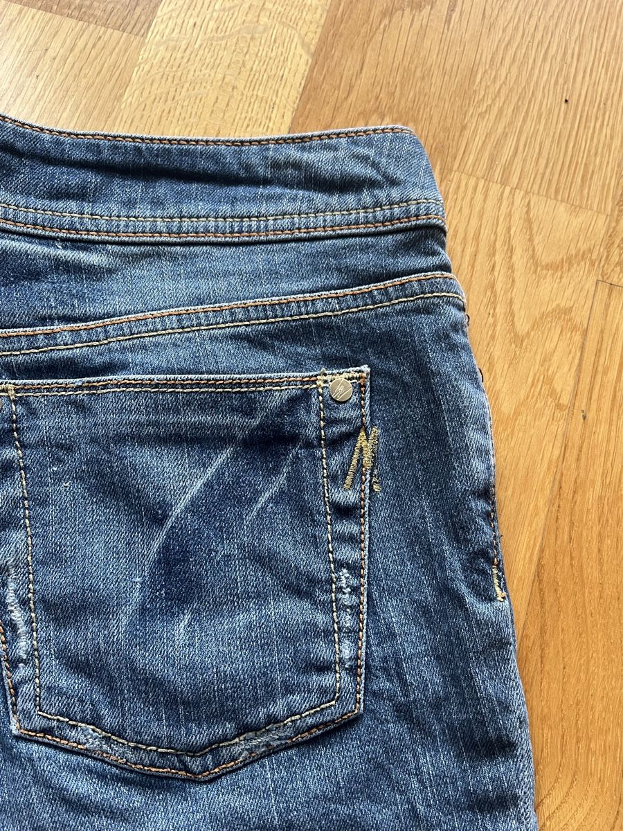 Jeans: Marciano Capri Jeans -Denim Shorts – Usato da Kreuzlingen venduto da Hildah
