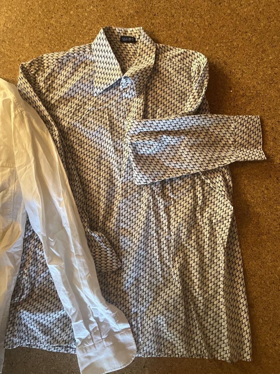 Lots de vêtements: 6 Herrenhemden/1Pullover – D'occasion à Dittingen par Bijoubelle 5