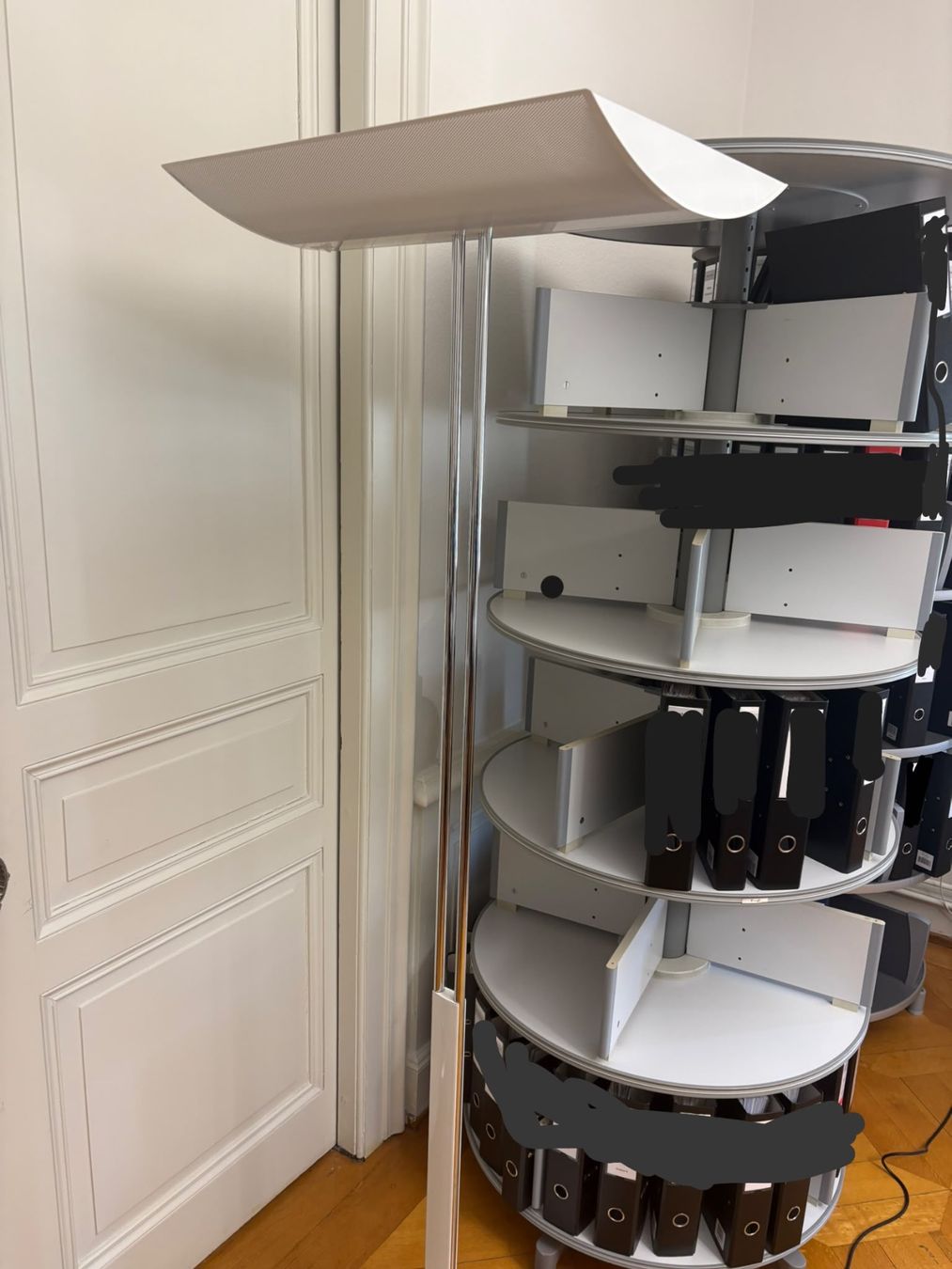 Lampade: Regent Stehlampe – Usato da Zürich venduto da BGPZH