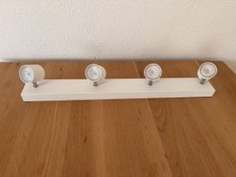 Philips LED Deckenleuchte / Spotleiste mit 4 Spots – 20 W