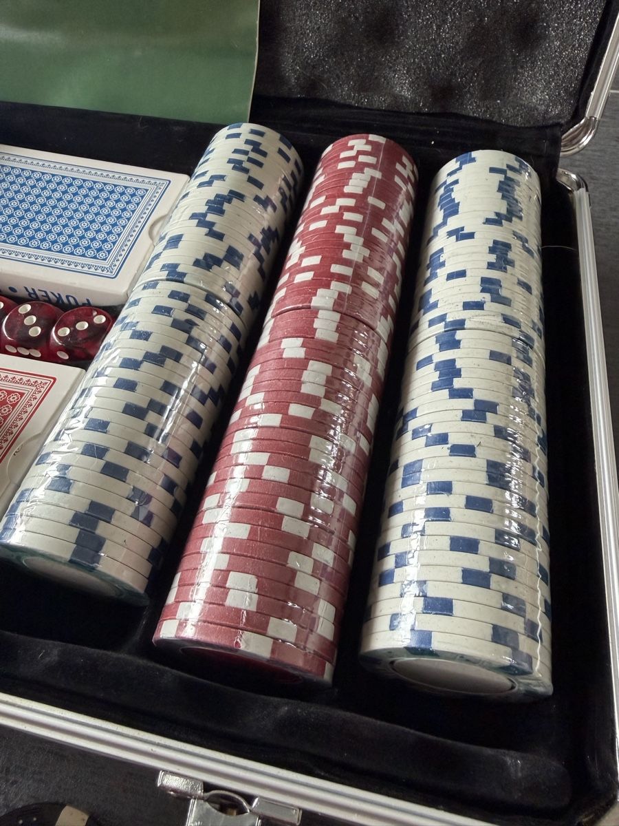 Giochi: Profi-Poker-Set – Nuovo e nell'imballaggio originale da Laufenburg venduto da swissluxuryboy 2