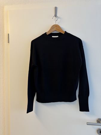 Pullover The Set schwarz Grösse XS guter Zustand