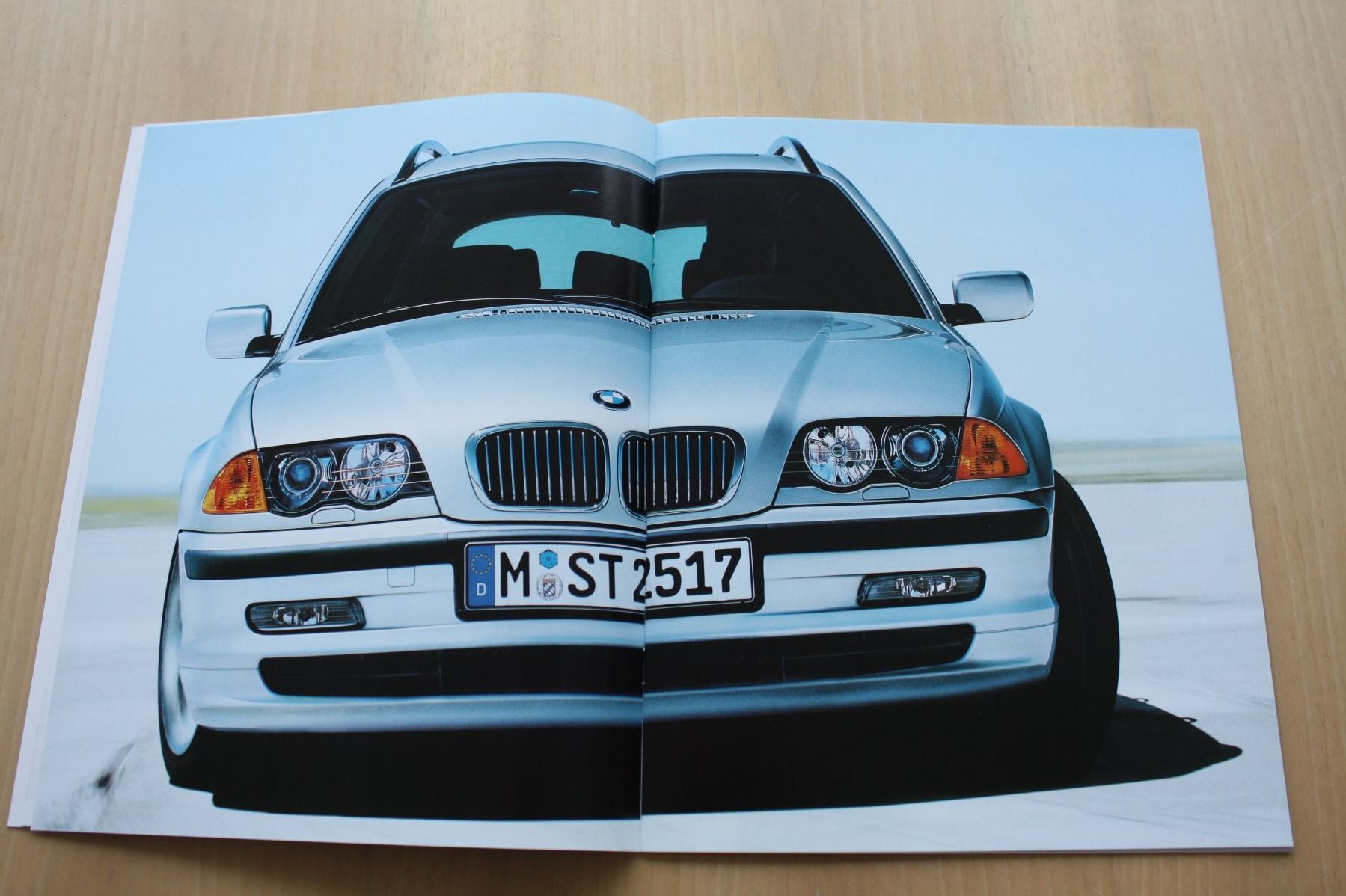 BMW Documenti: BMW 3er Touring E46 Prospekt 1999 – Usato da Wikon venduto da erwin400 2