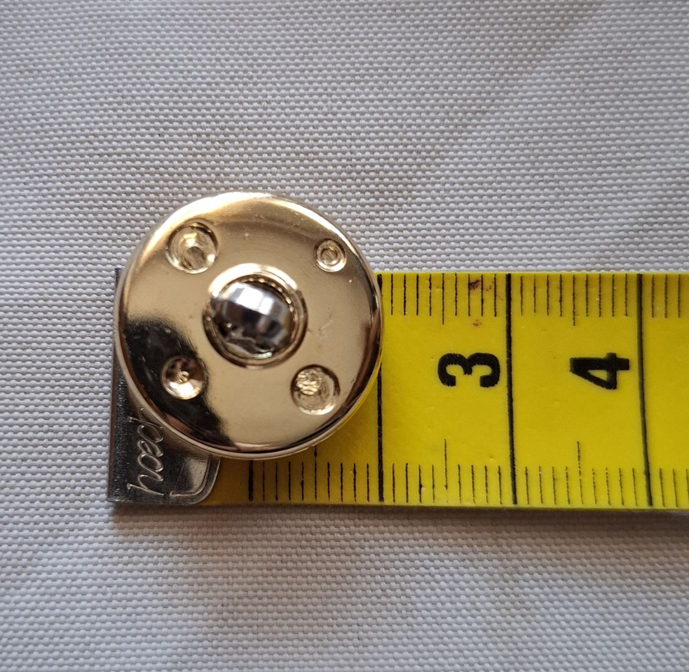 Bottoni: 12 goldfarbene Knöpfe, 20 mm. – Usato da Dietikon venduto da Hirschkopf 5