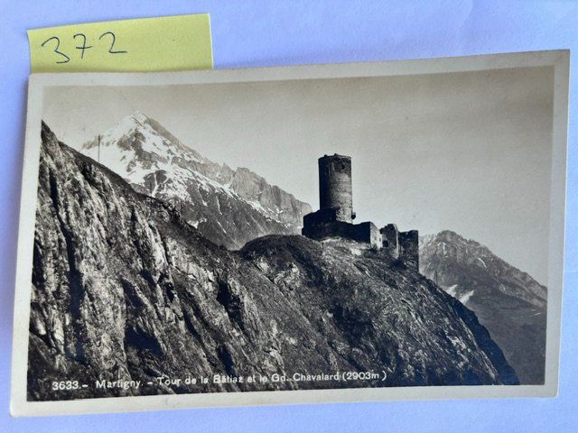 Cartoline postali: Alte Ansichtskarte Martigny Tour de la Batiaz, ca. 1934 – Usato da Niederwil AG venduto da dahu75