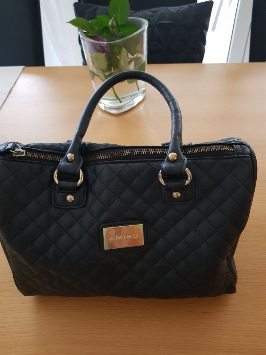 Borse da donna: Original Amisu Tasche – Usato da Stansstad venduto da leoni66 1