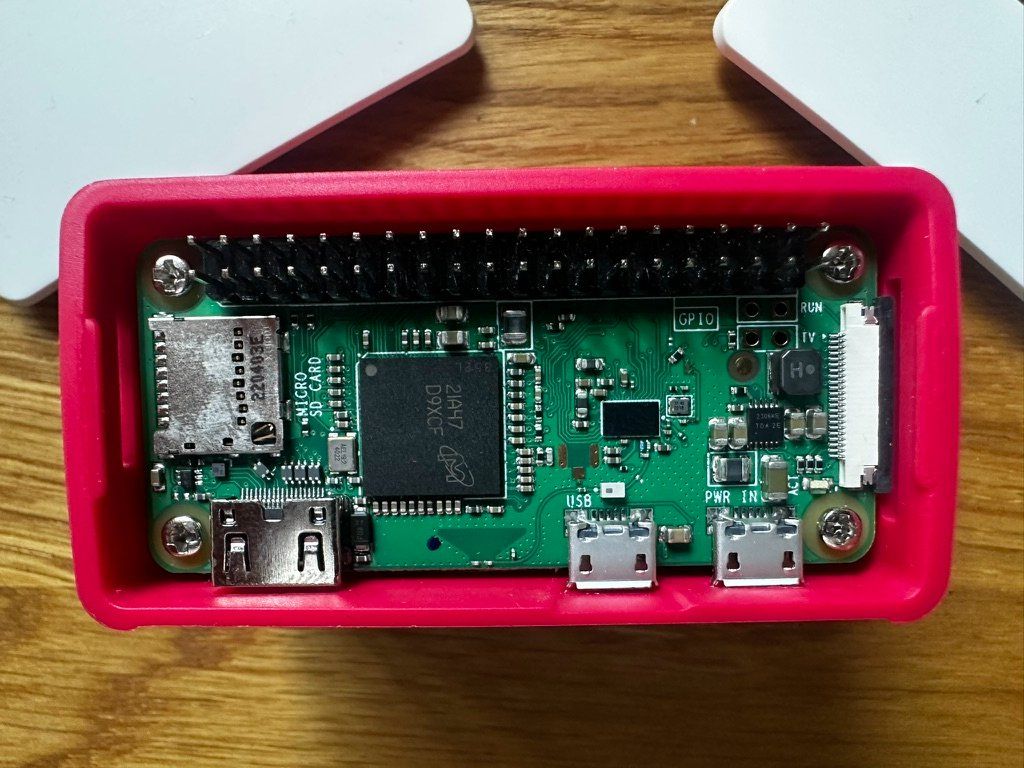 Raspberry Pi PCs: Raspberry Pi Zero 2W + Waveshare PoE Ethernet USB Hub & Case – Neu (gemäss Beschreibung) aus Onnens FR von grospatapouf 1