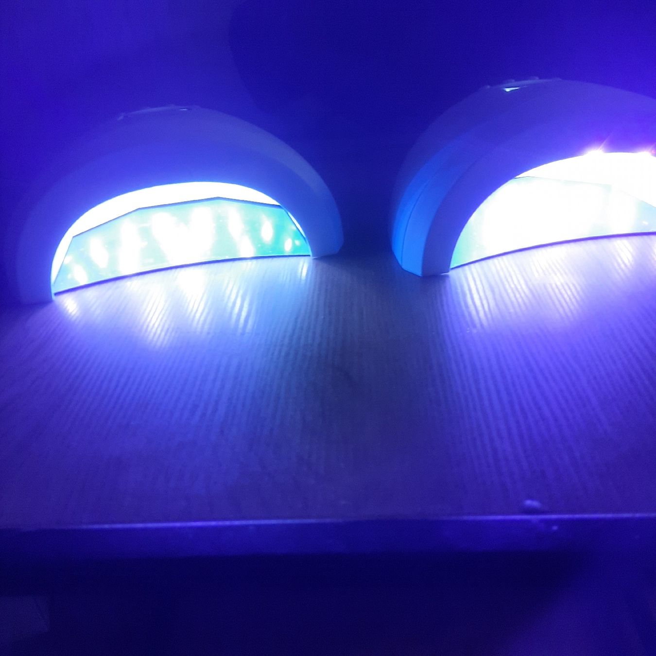 Lampade: Bestope 2 Stück UV LED Nagellampe  mit Timer – Usato da Solothurn venduto da lsc_pf99