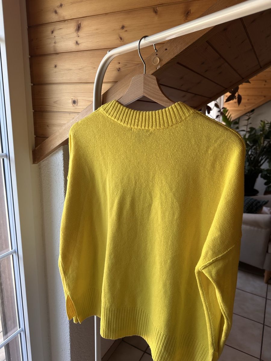 H&M Pullover & Sweatshirts: Pullover gelb Gr. S H&M – Gebraucht aus Münsingen von Secondhand89 2