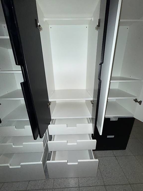 Ikea Armadi: Ikea-Schränke – Usato da Grafstal venduto da lia_pxh8 3