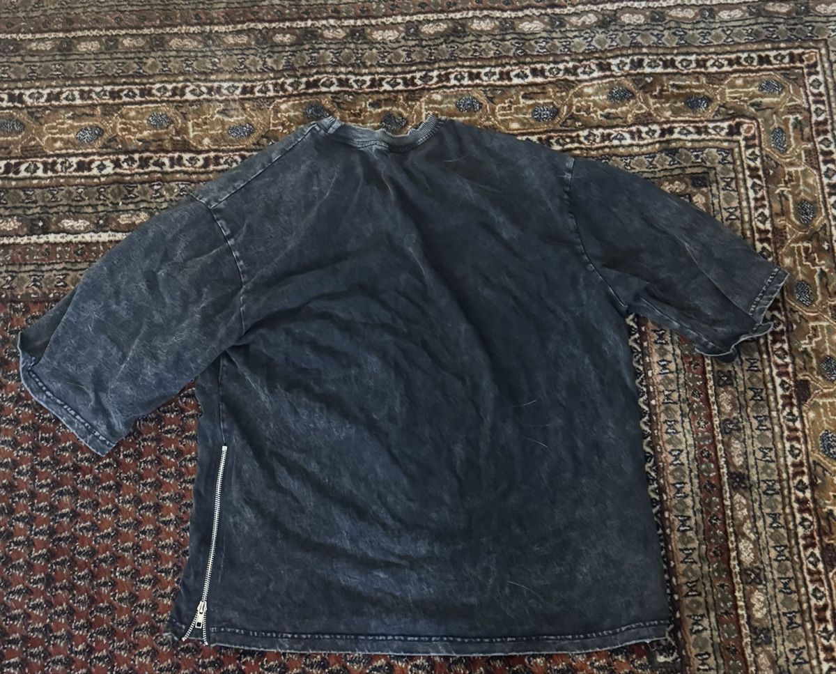 T-shirt: Oversized Tshirt – Usato da Rapperswil SG venduto da riy_f85n 1
