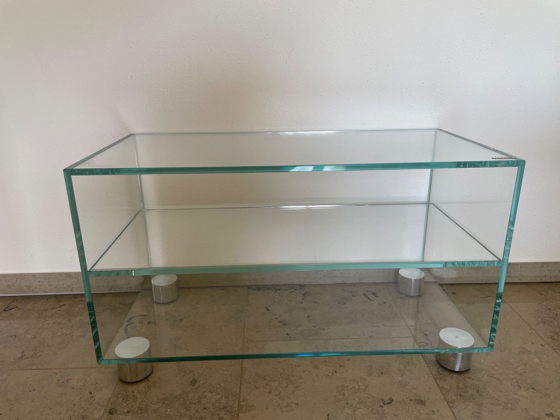 TV Möbel: TV Gestell aus Glas – Gebraucht aus Ormalingen von barbarareimann