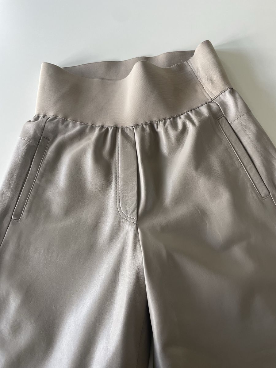 Hemisphere Hosen: Hemisphere Echt-Lederhose, Gr S – Gebraucht aus Kilchberg ZH von familiy 3