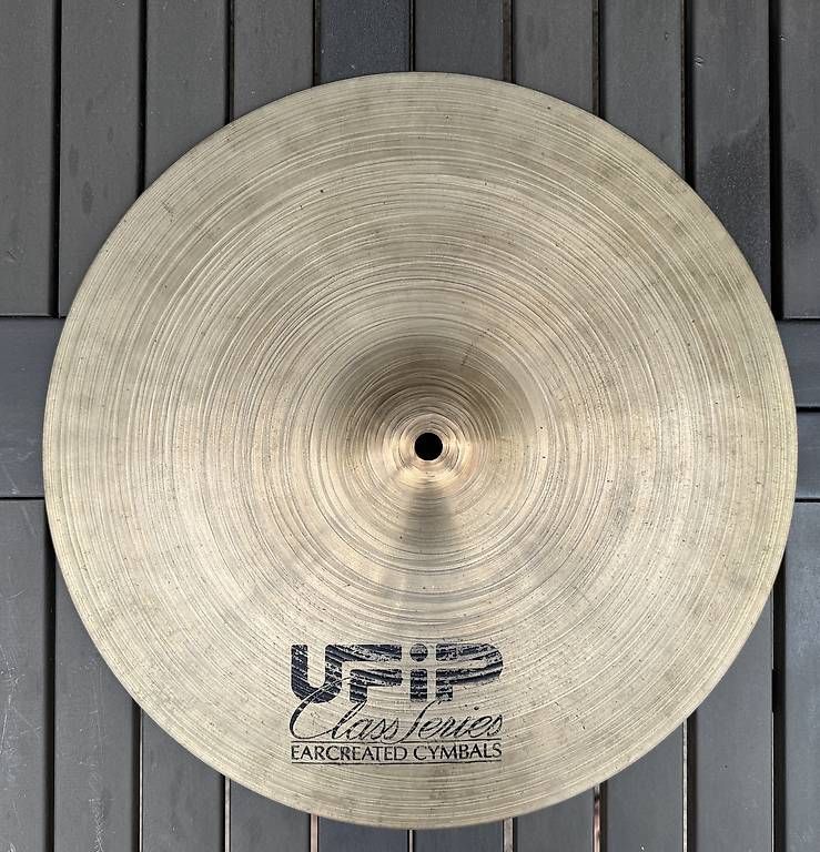 Musikinstrumente: Ufip Crash – Gebraucht aus Balgach von Psalty
