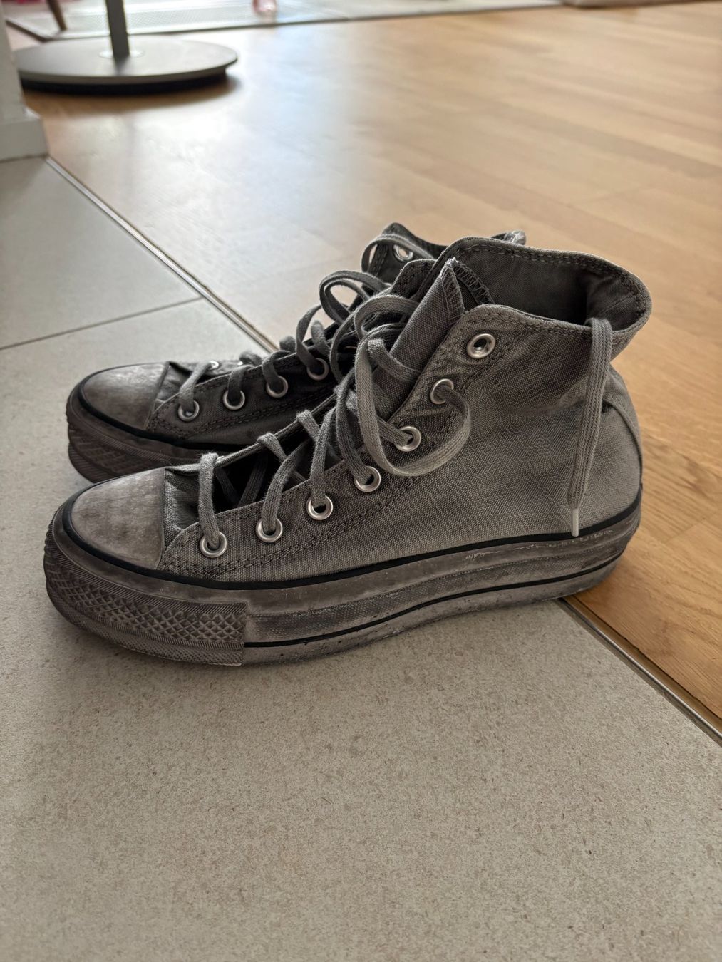 Converse Damenschuhe: New Chuck Taylor All Star Lift Platform- 39 size – Neu (gemäss Beschreibung) aus Zürich von nat_mst6 1