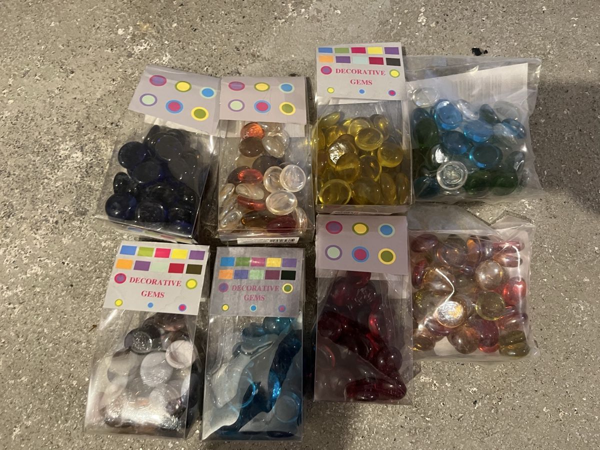 Kit bricolage: Bastel- und Dekorations-Steine – Usato da Glarus venduto da Kathrin-1988