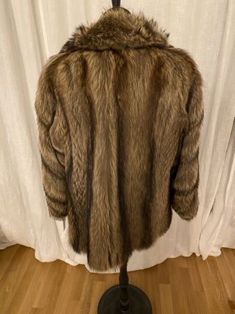 Edle Pelzjacke  – Grösse M/L