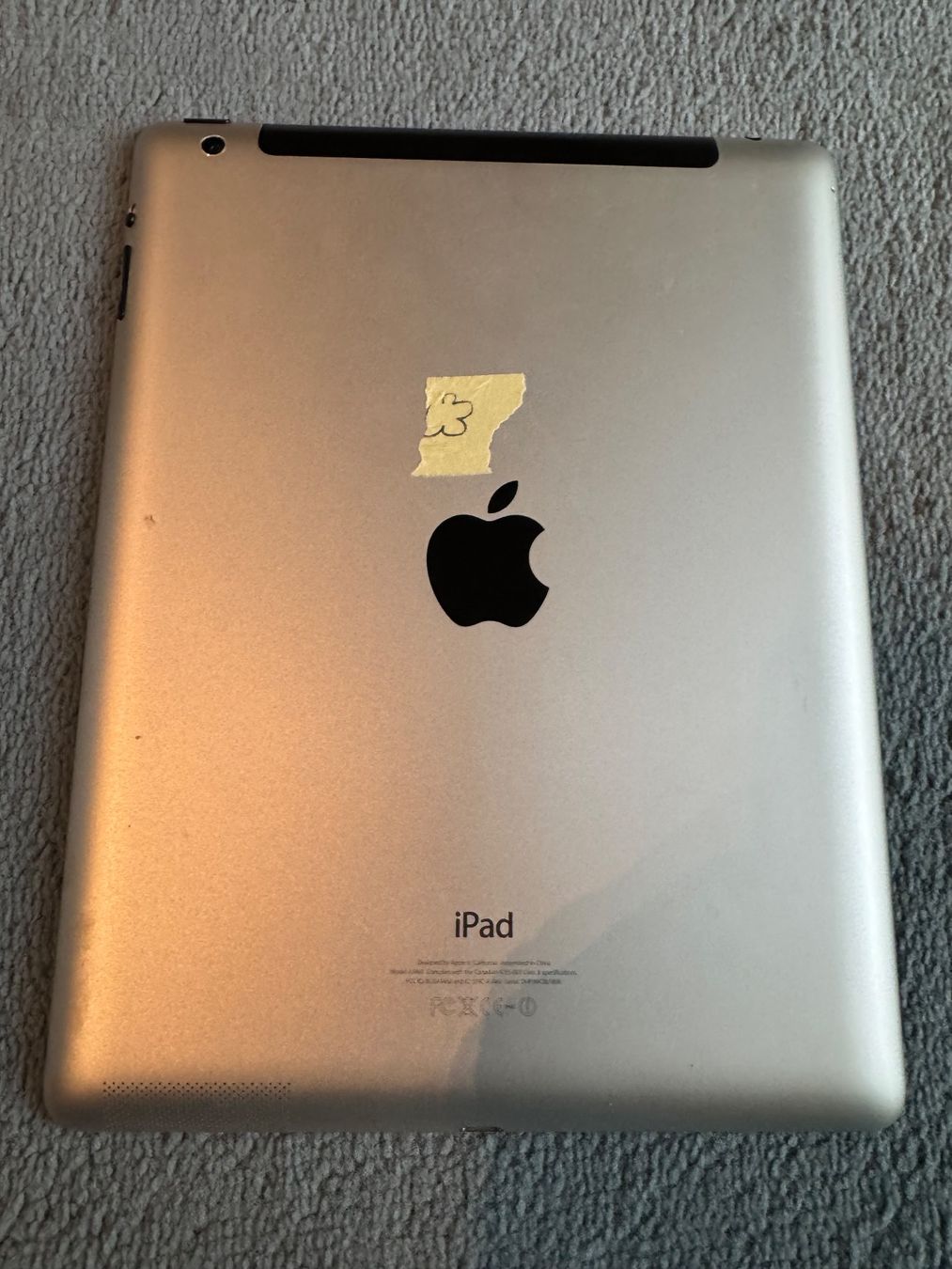 Apple Tablettes PC: iPad 4 Generation – Défectueux à Adliswil par Busys 1
