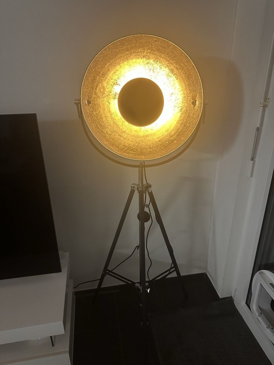 Lampade: Stehlampe THAMES Metall Gold – Nuovo (secondo la descrizione) da Chur venduto da dajan.17 1