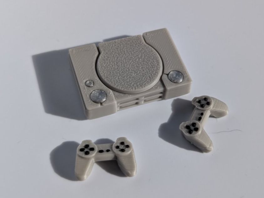 Sony Konsolen: Playstation 1 Miniatur Set – Gebraucht aus Ostermundigen von TradeLab
