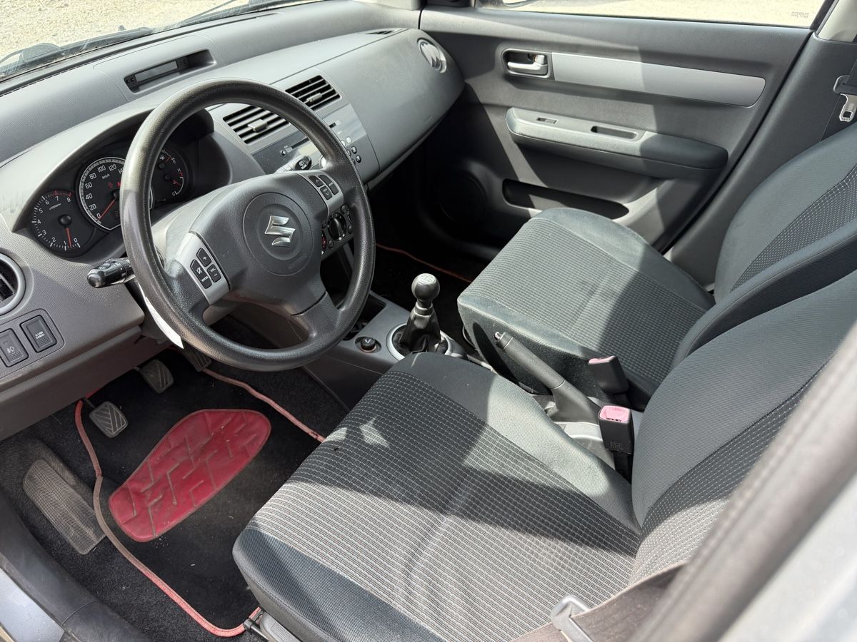 Suzuki Automobili: Suzuki Swift 1.3 – Usato da Oberönz venduto da Xyz90 4