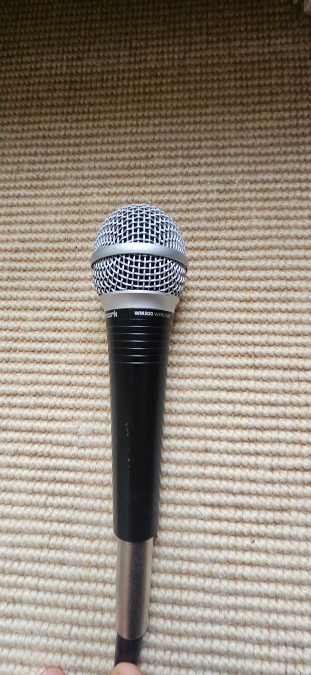 Microfoni: Numark wm200 wired mic. Leichte Gebrauchsspuren – Usato da Zürich venduto da leo_jm6p 1