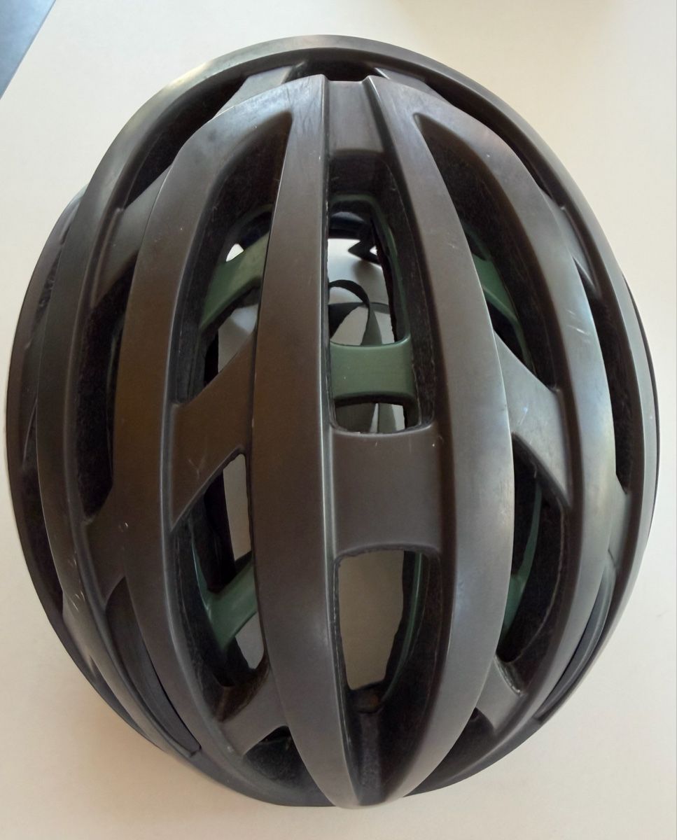Giro Caschi: Casque GIRO Helios Spherical adulte taille M – Usato da Prez-vers-Noréaz venduto da Onicolet11 1