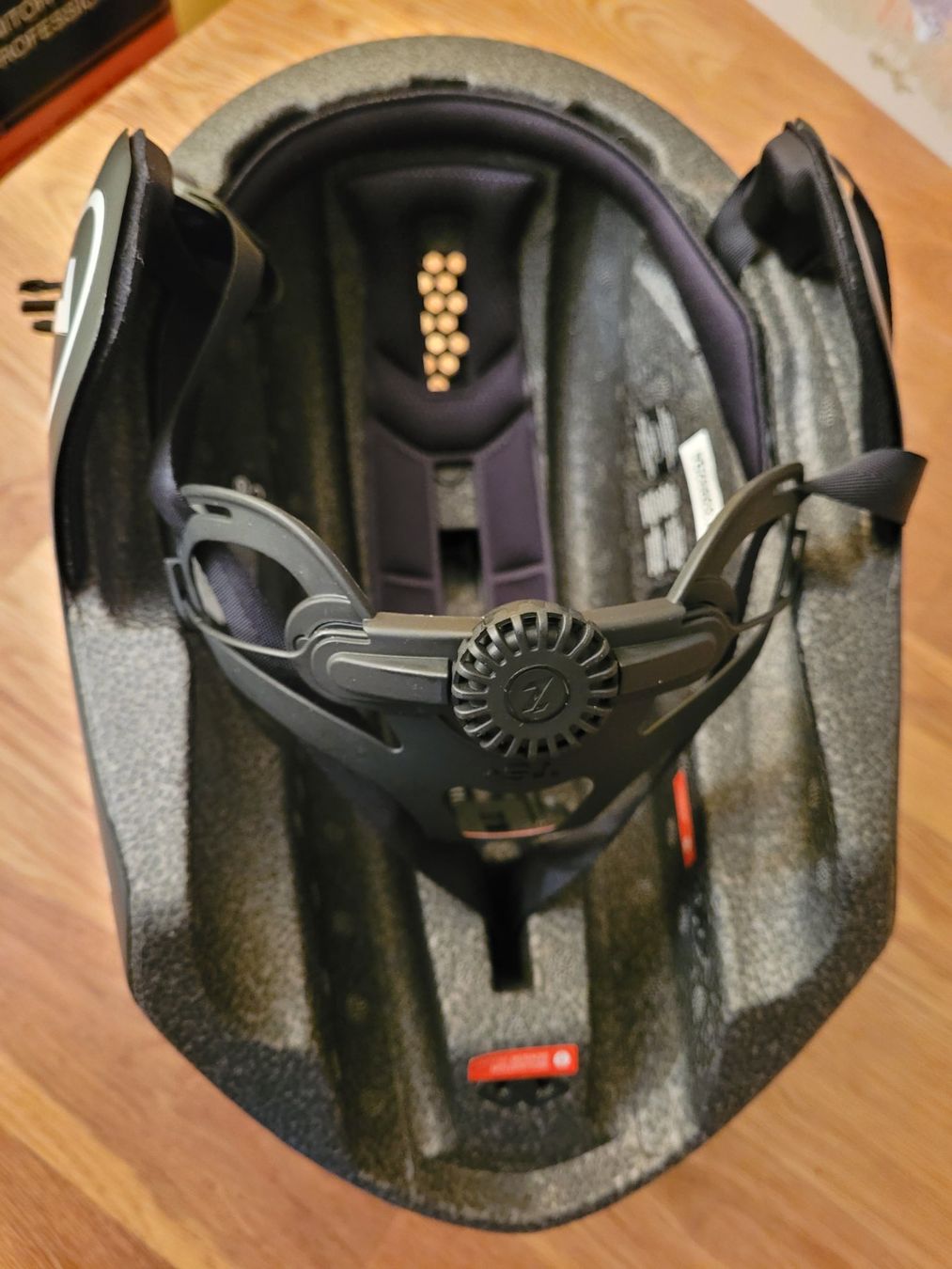Caschi: LAZER Tardiz 2 Aerohelm – Nuovo (secondo la descrizione) da Schaffhausen venduto da Abydon 2