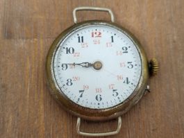 ANTIKE UHR 34 MM LÄUFT 