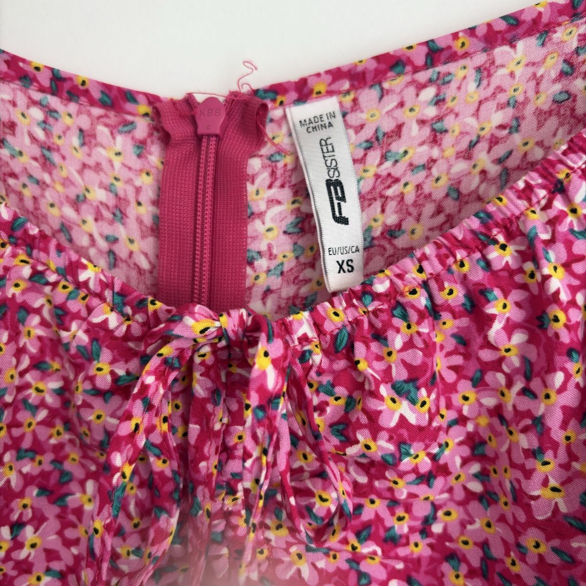 Vestiti: Robe short rose à fleurs – Nuovo (secondo la descrizione) da Moudon venduto da TigerrrEye 4