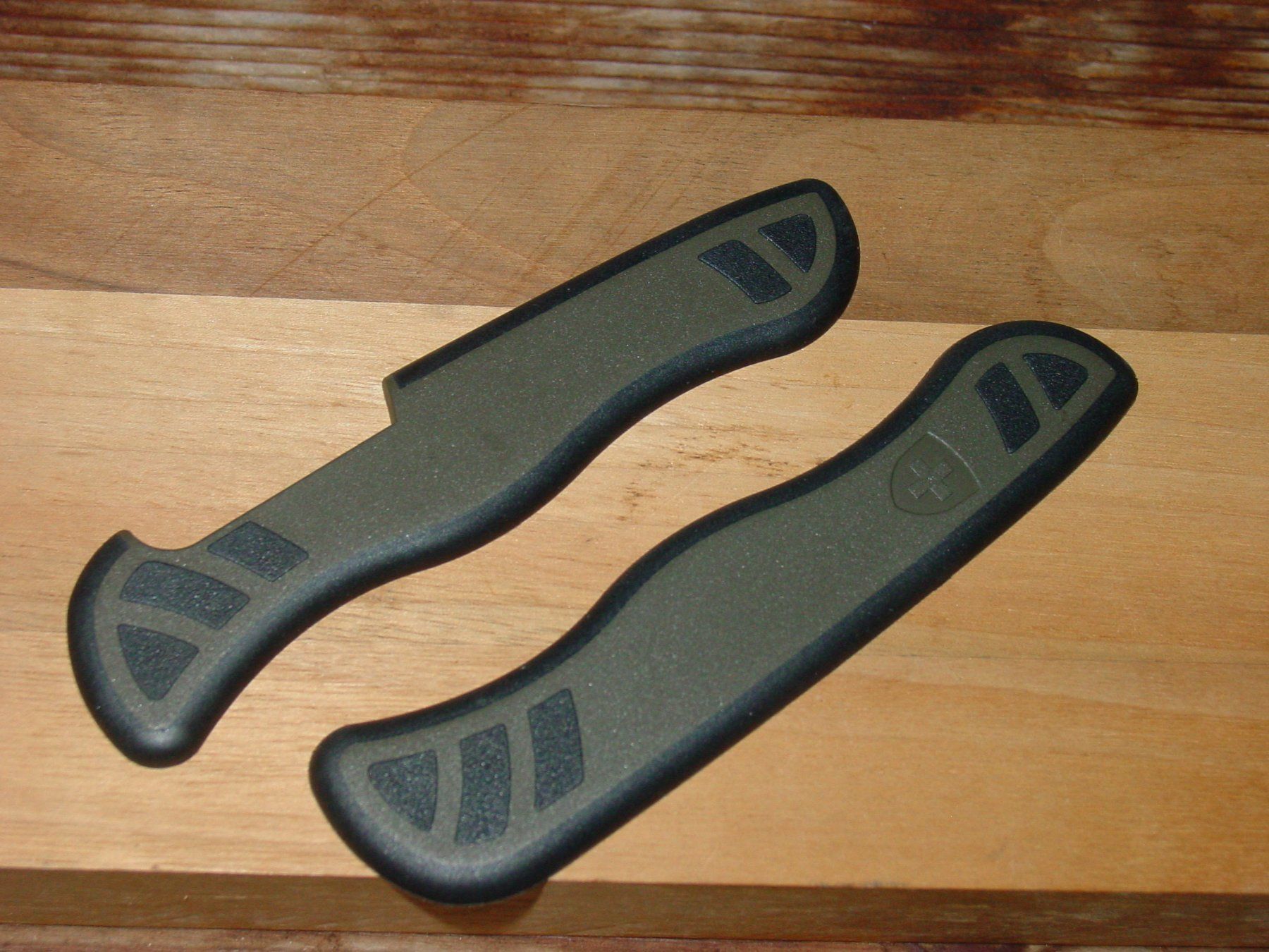 Victorinox Coltelli tascabile: Griffschalen zu Victorinox Soldier Mod 2008 – Usato da Ursenbach venduto da rekruten-shop