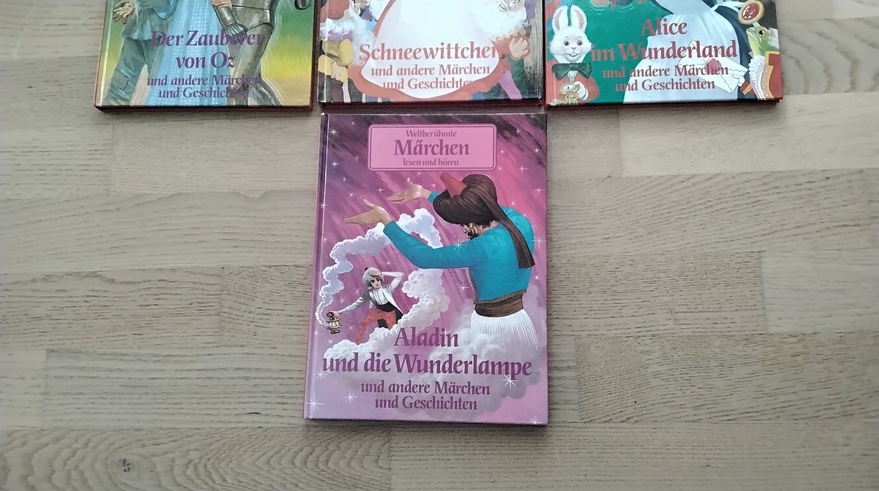 Libri: Weltberühmte Märchen  / 10 Bände – Usato da Steinhausen venduto da pinu09 5