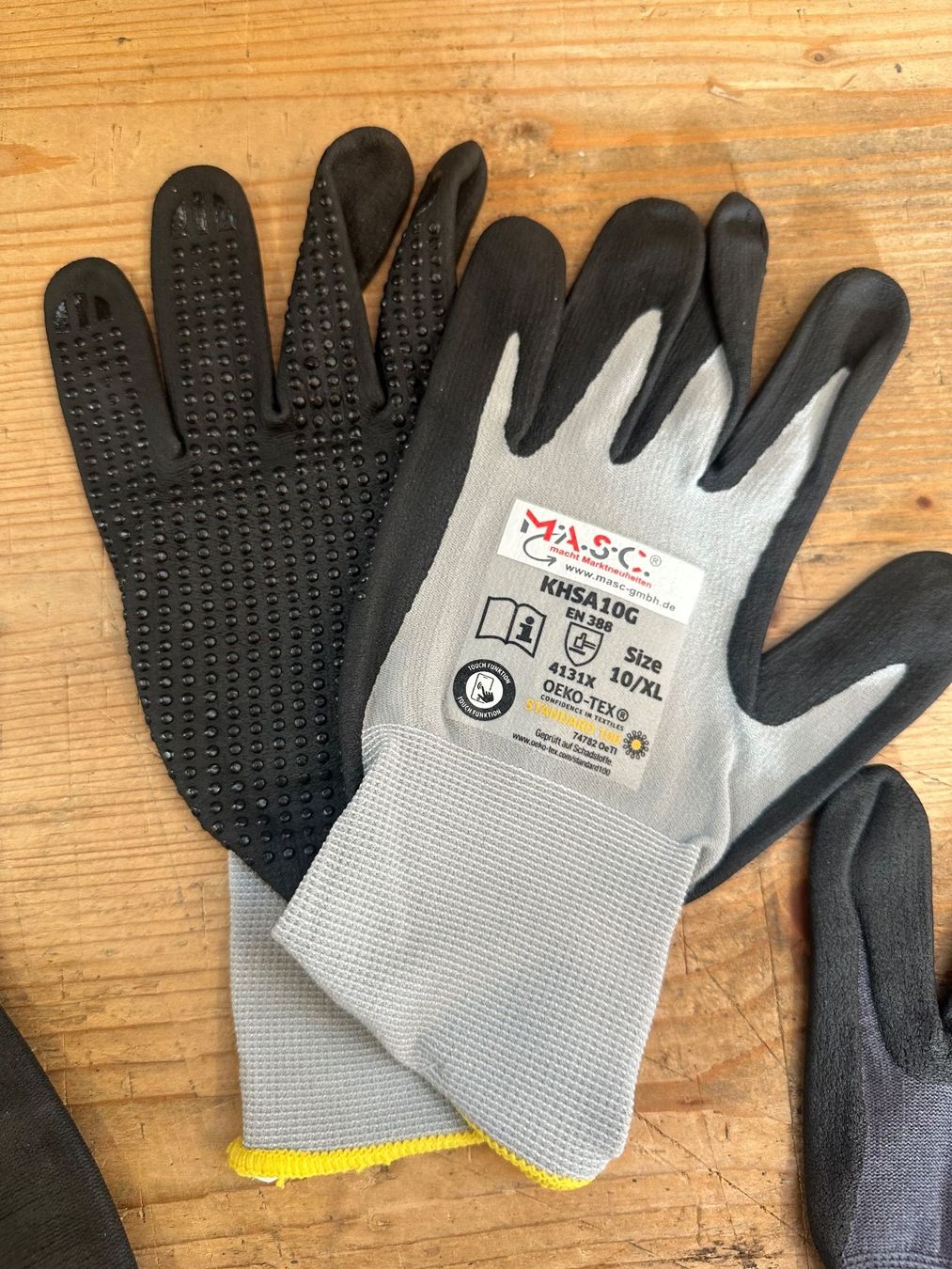 Guanti & manicotti: Diverse Handschuhe – Usato da Uetendorf venduto da Revotool 2