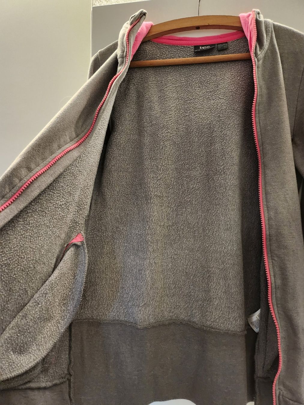 Giacche: Sweat-Jäckli gr. 36/38 – Usato da Nebikon venduto da zesette 1