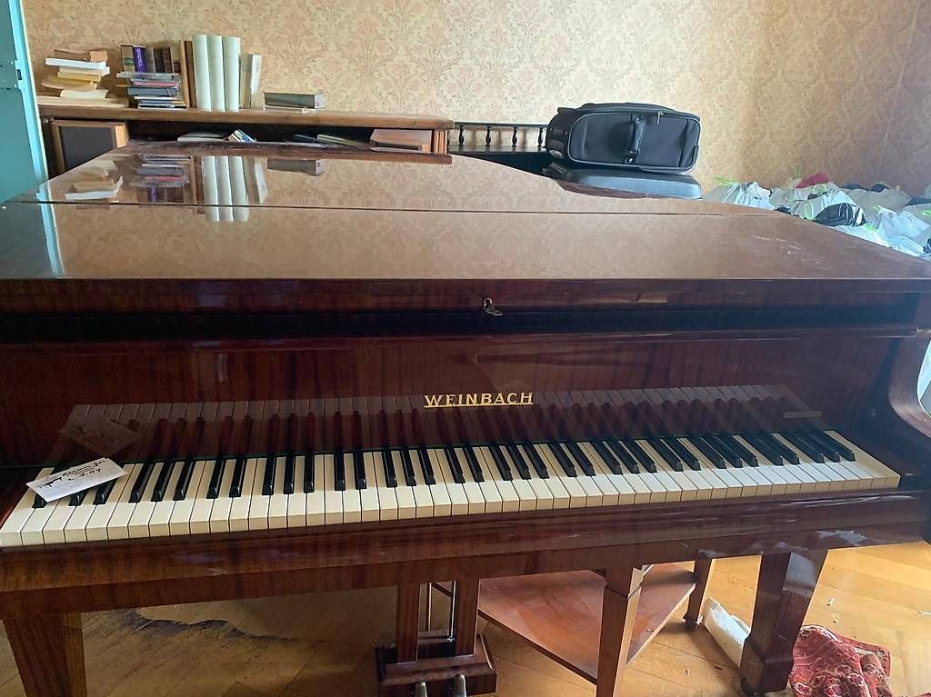 Musikinstrumente: Piano à queue Weinbach – Gebraucht aus Mont-la-Ville von Tropicjungle