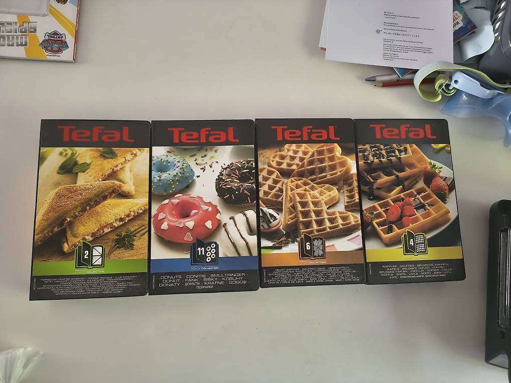 Küchengeräte: Tefal Snack Collection mit 4 Einsätzen  – Gebraucht aus Reinach BL von Palais_swiss