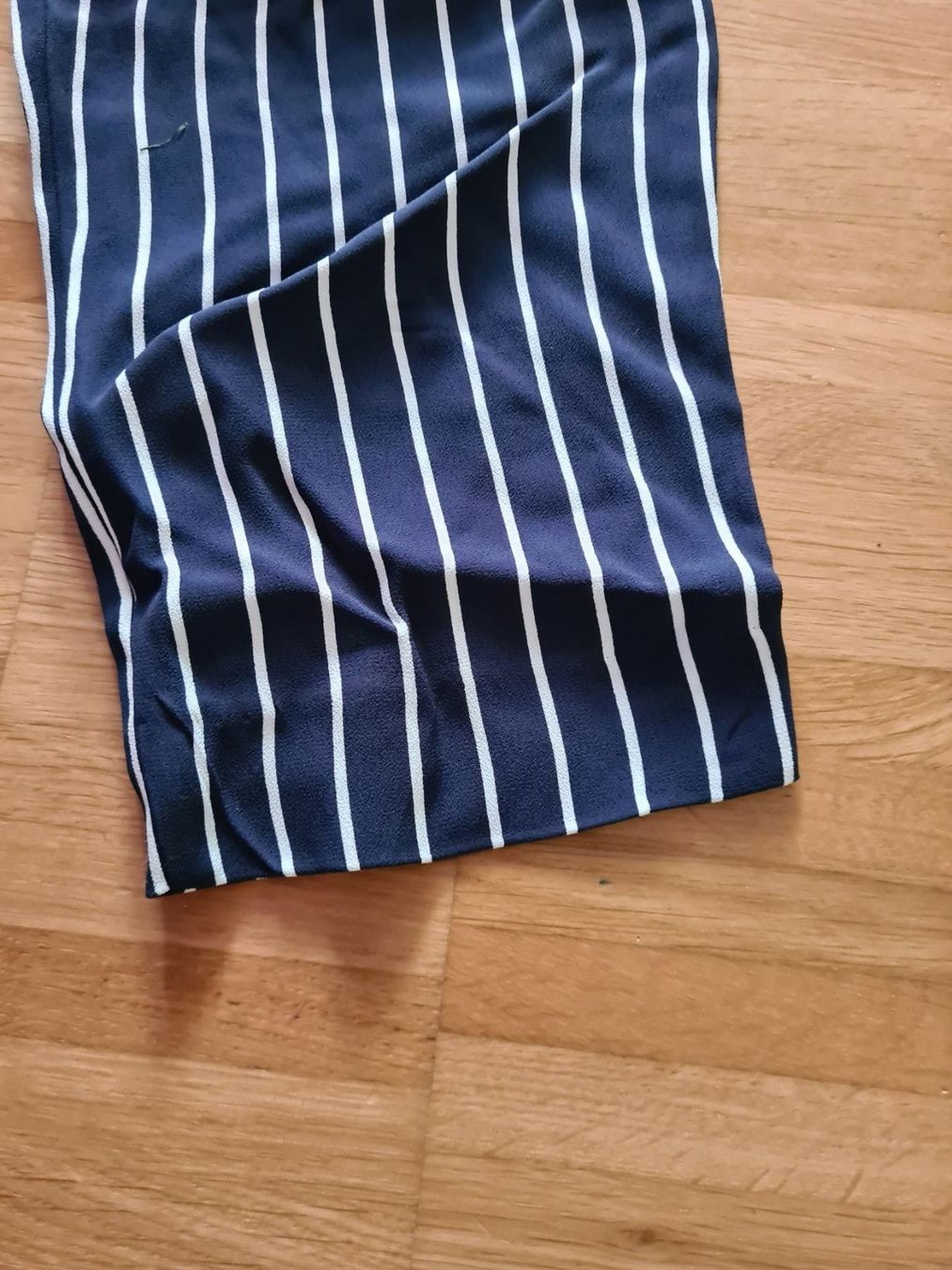 Tommy Hilfiger Pantaloni: Tommy Hilfiger Hose Gr. 6 – Usato da Jona venduto da Good_luck_ 7