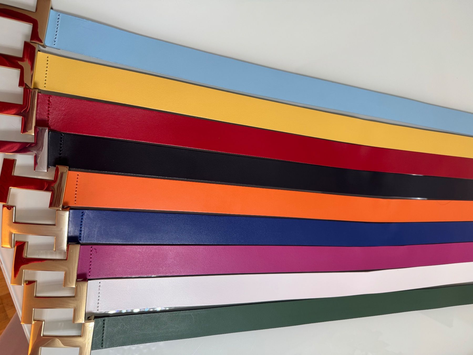 Cinture: Ledergürtel Grösse 85 cm 3,5 cm Breit – Nuovo e nell'imballaggio originale da Adliswil venduto da atram57