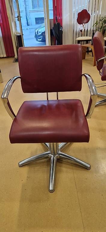 Sessel: Mobilier de salon de coiffure – Gebraucht aus Fribourg von figaro54 3