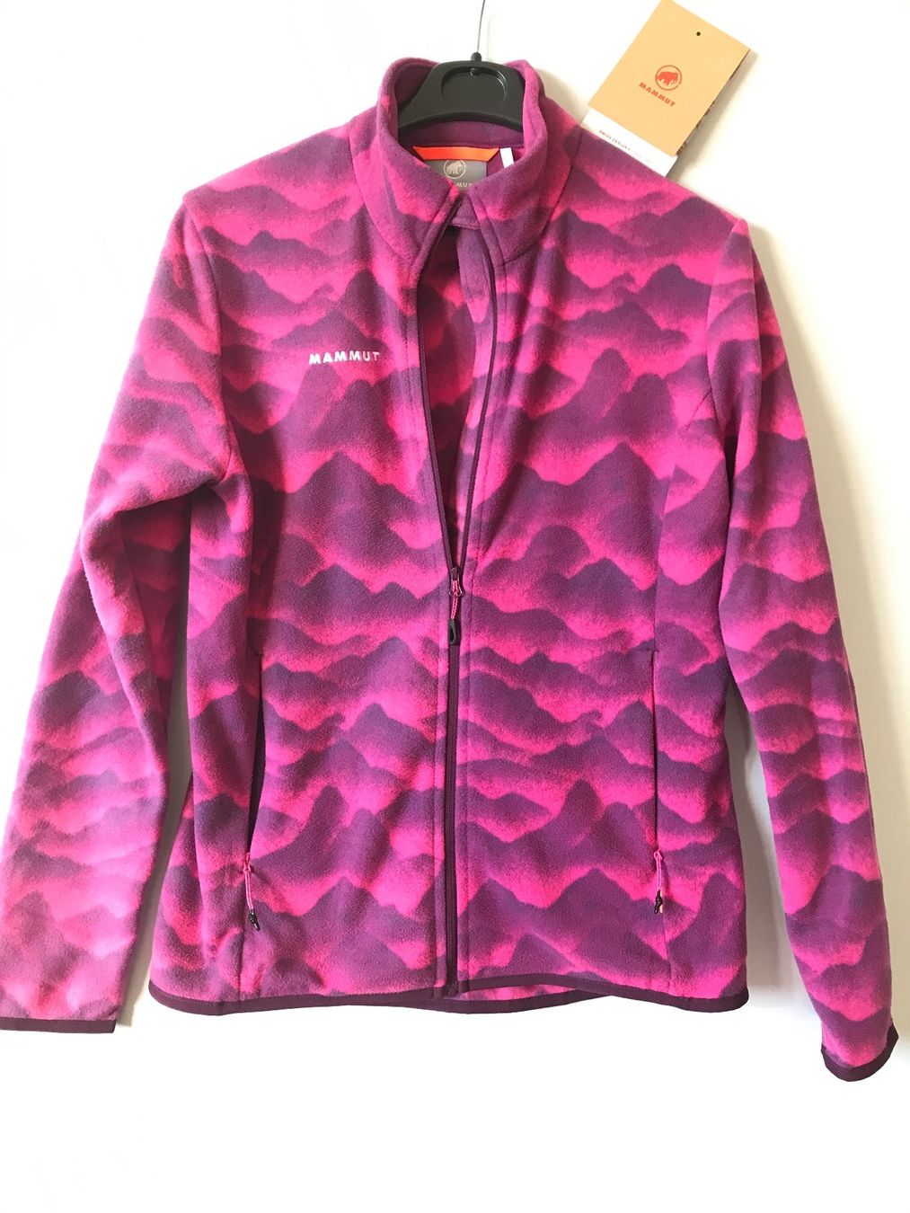 Mammut Giacche: MAMMUT Innominata Light Jacket W Mountain S Pink – Nuovo (secondo la descrizione) da Glattfelden venduto da Danshari