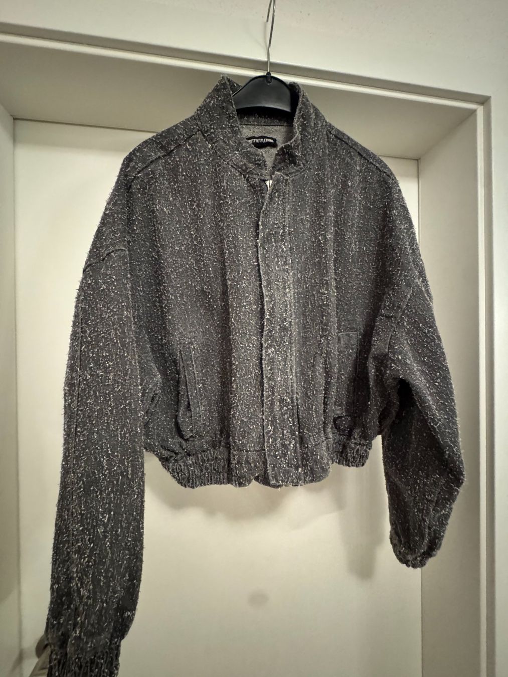 Giacche: Jacke von PrettyLittleThing, Gr. 36 – Nuovo (secondo la descrizione) da Spreitenbach venduto da Webtempel 1
