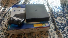 PS 4 + VR Brille mit Kamera und Joysticks